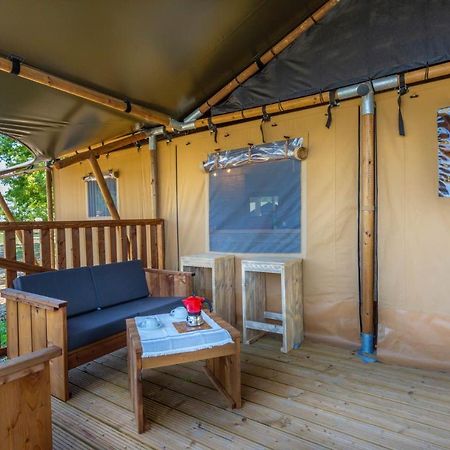 Agriturismo Tenuta Regina - Glamping luxury lodges Palazzolo dello Stella Exterior foto