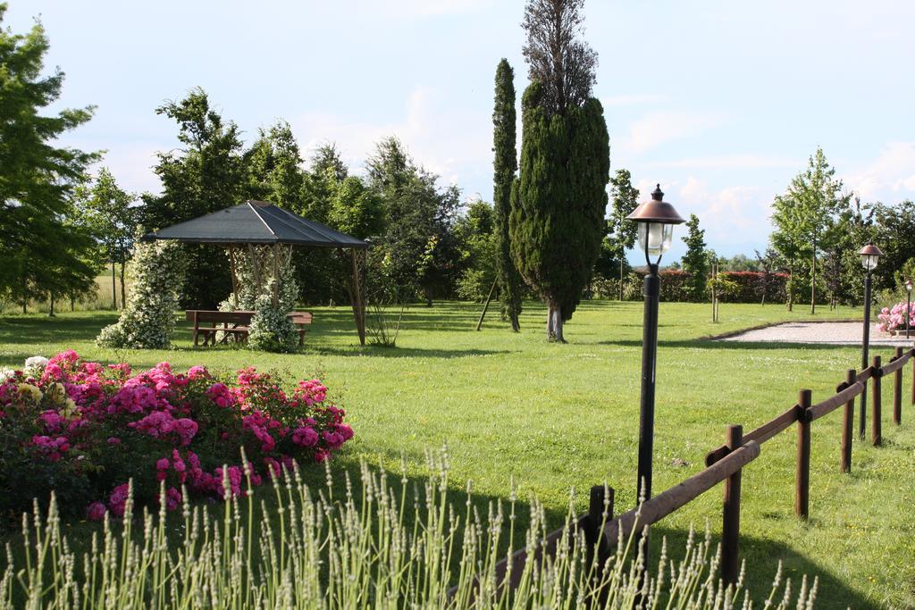 Agriturismo Tenuta Regina - Glamping luxury lodges Palazzolo dello Stella Exterior foto
