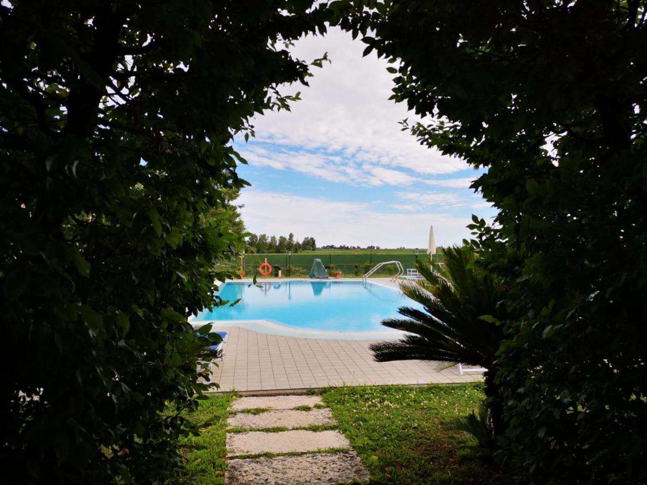 Agriturismo Tenuta Regina - Glamping luxury lodges Palazzolo dello Stella Exterior foto