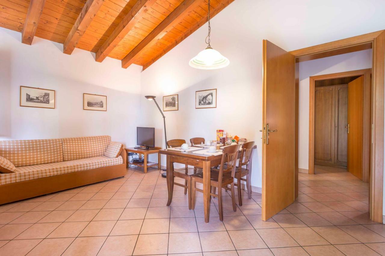 Agriturismo Tenuta Regina - Glamping luxury lodges Palazzolo dello Stella Exterior foto