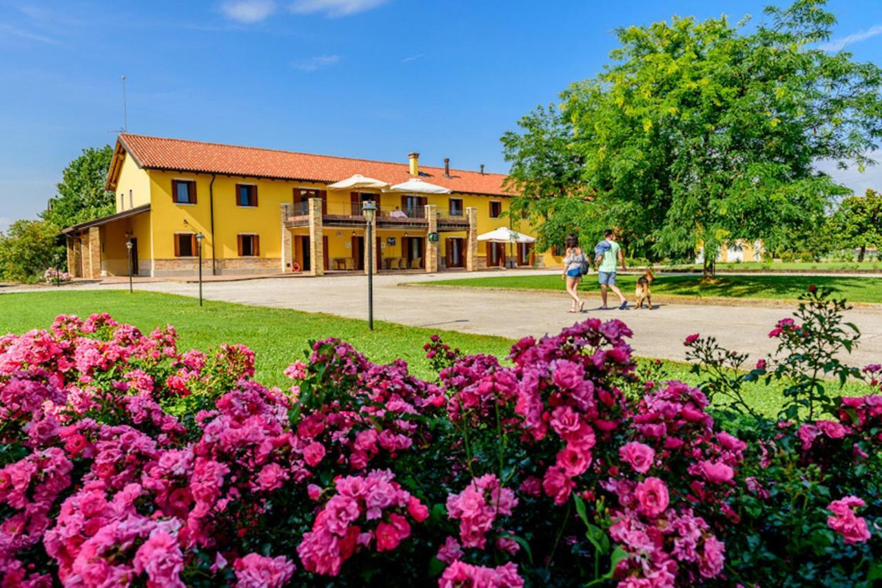 Agriturismo Tenuta Regina - Glamping luxury lodges Palazzolo dello Stella Exterior foto