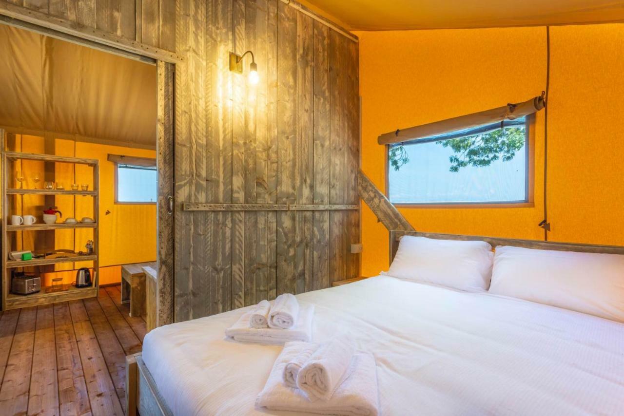 Agriturismo Tenuta Regina - Glamping luxury lodges Palazzolo dello Stella Exterior foto