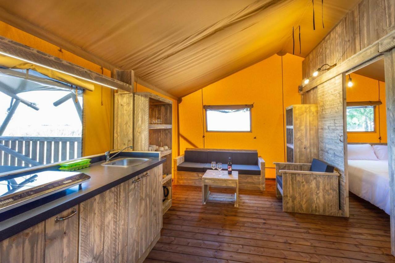 Agriturismo Tenuta Regina - Glamping luxury lodges Palazzolo dello Stella Exterior foto